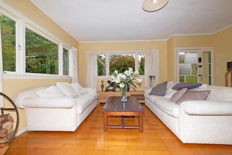 Photo of property in 20 Sherrybrooke Place, Sunnyvale, Auckland, 0612