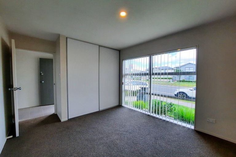 Photo of property in 35 Arion Road, Takanini, 2112