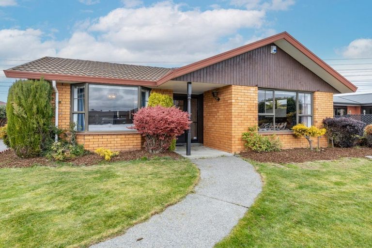 Photo of property in 115 Hawthornden Road, Avonhead, Christchurch, 8042