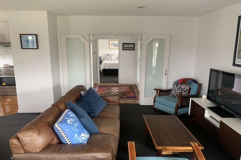 Photo of property in 2/7 Leonard Place, Saint Martins, Christchurch, 8022