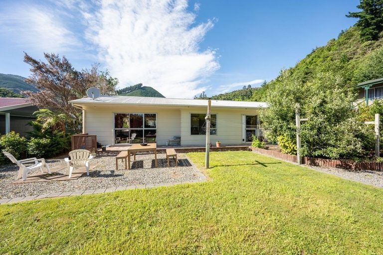 Photo of property in 8 Silverbirch Grove, The Brook, Nelson, 7010