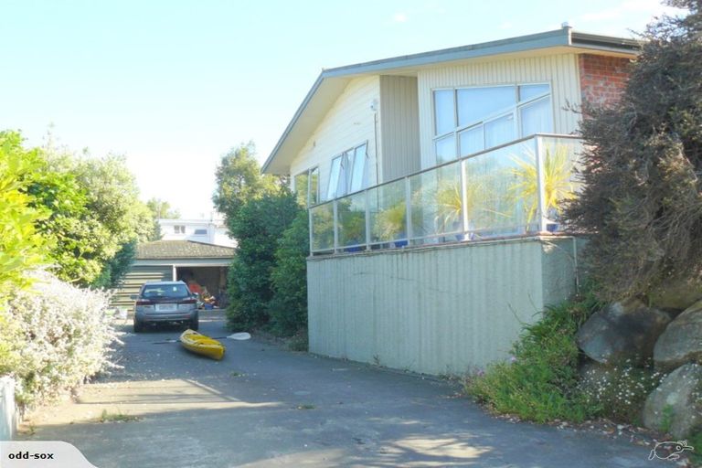 Photo of property in 73 Point Road, Monaco, Nelson, 7011