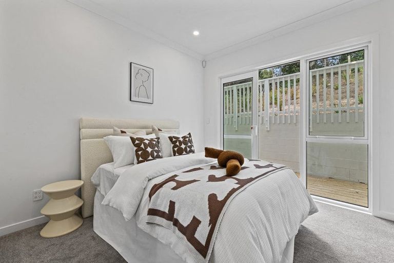 Photo of property in 38 Awanui Road, Red Beach, 0932