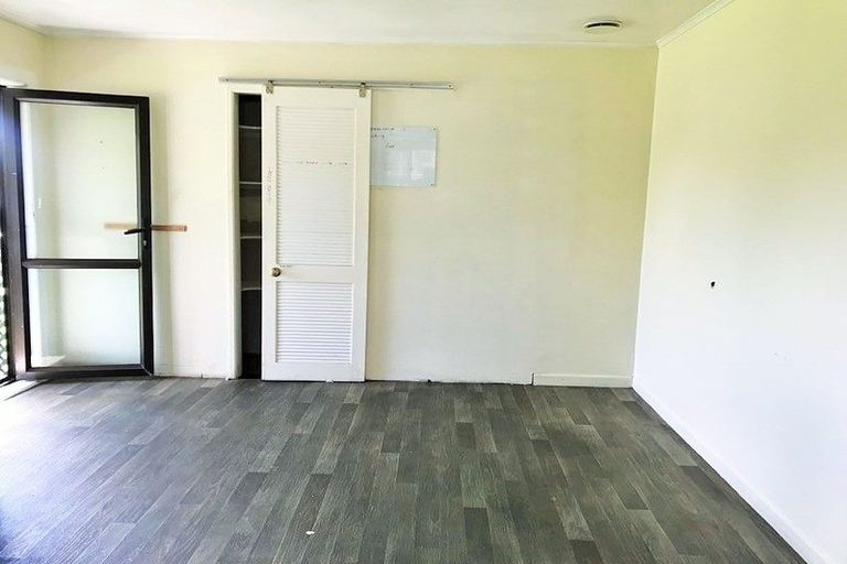 Photo of property in 23 Smiths Avenue, Papakura, 2110