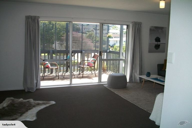 Photo of property in 24 Garton Drive, Massey, Auckland, 0614