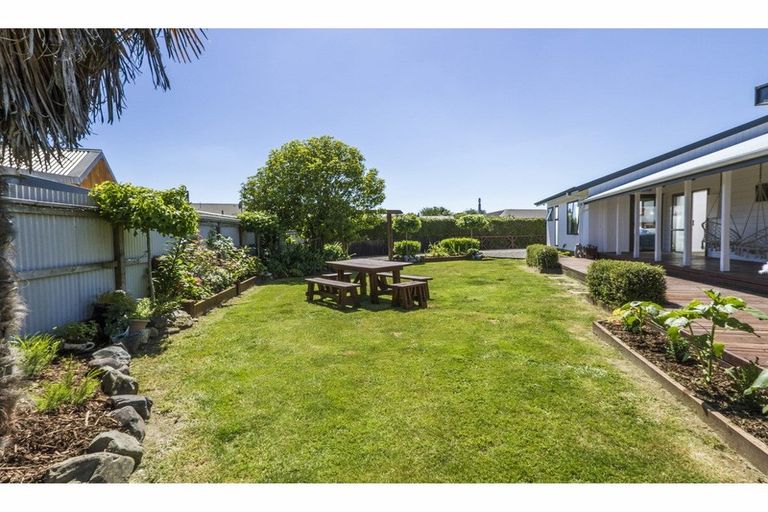 Photo of property in 51b Lord Auckland Road, Wakefield, 7025