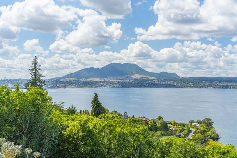 Photo of property in 85 Mapara Road, Acacia Bay, Taupo, 3385