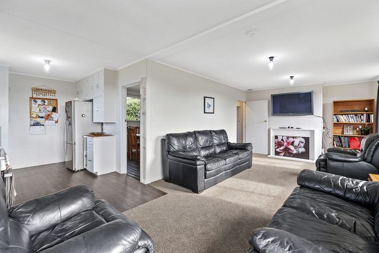 Photo of property in 9 Roiri Way, Titahi Bay, Porirua, 5022