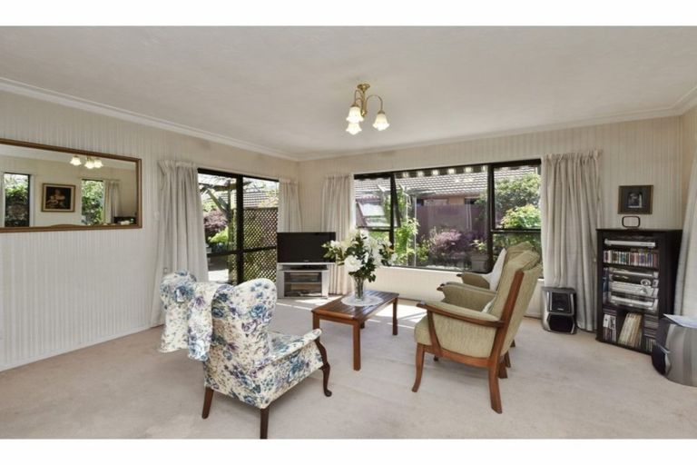 Photo of property in 64a Windermere Road, Papanui, Christchurch, 8053