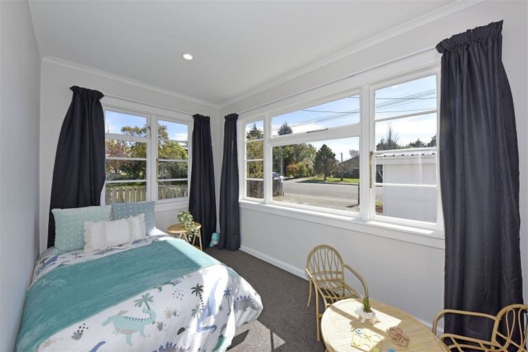 Photo of property in 1/111 Vagues Road, Northcote, Christchurch, 8052
