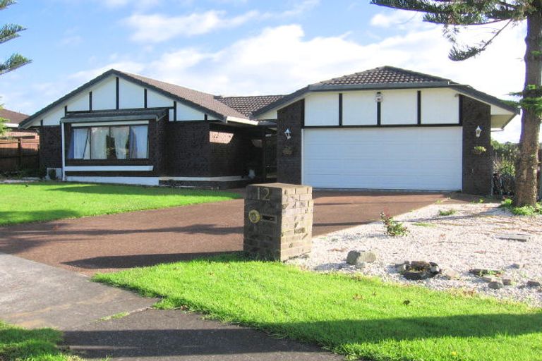 Photo of property in 12 Kentigern Close, Pakuranga, Auckland, 2010