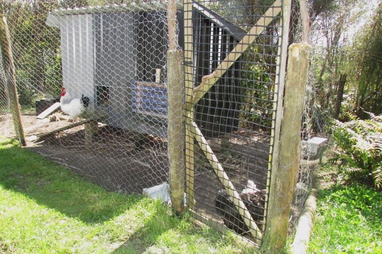 Photo of property in 1712 State Highway 7, Arnold Valley, Dobson, 7872