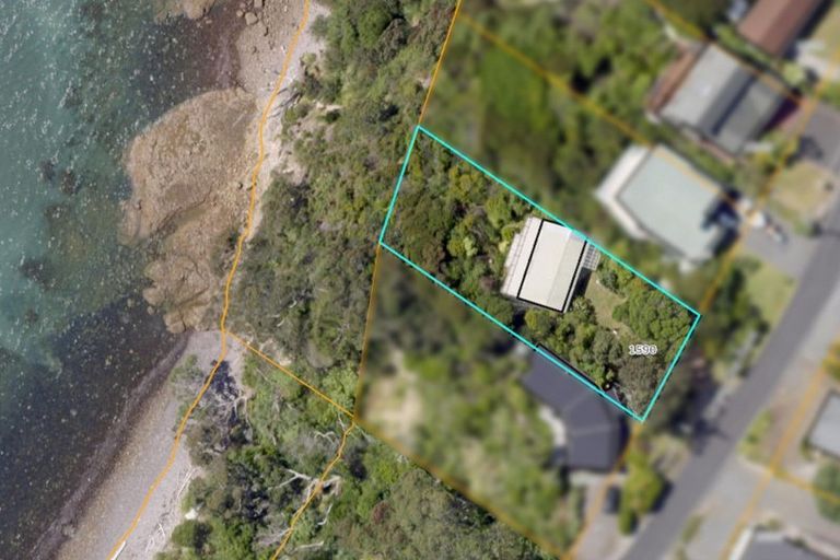 Photo of property in 1590 Wyuna Bay Road, Wyuna Bay, Coromandel, 3581