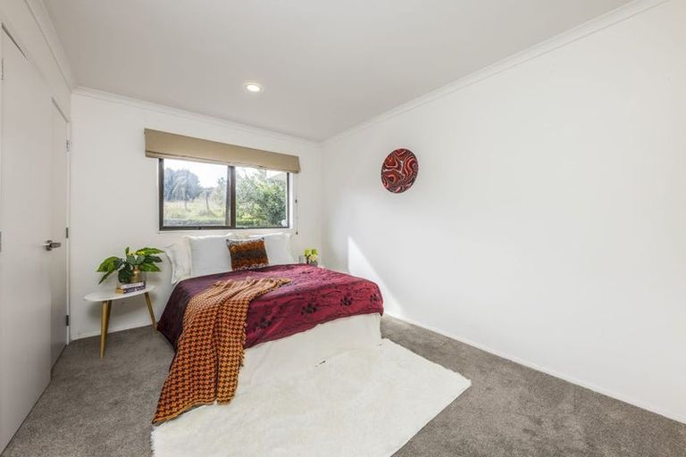 Photo of property in 32 Gracechurch Drive, Flat Bush, Auckland, 2016