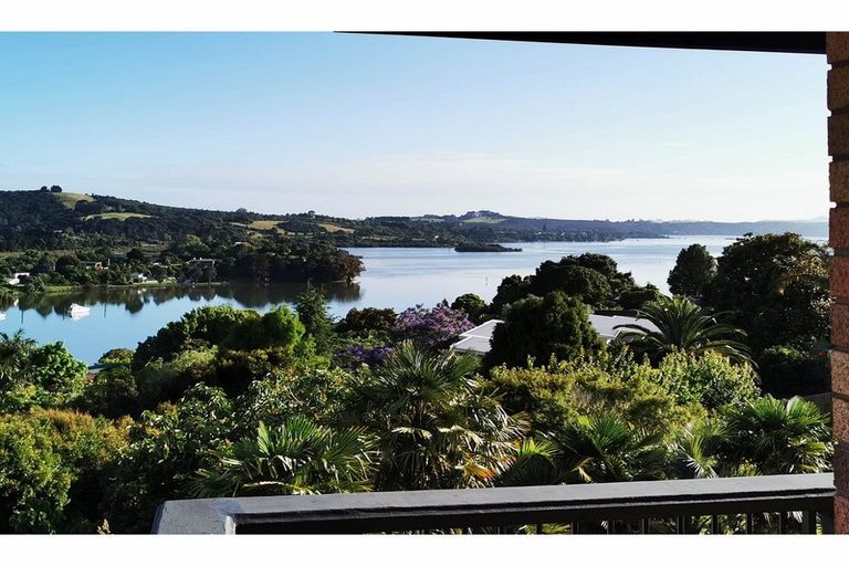 Photo of property in 1 Fuller Terrace, Kerikeri, 0230