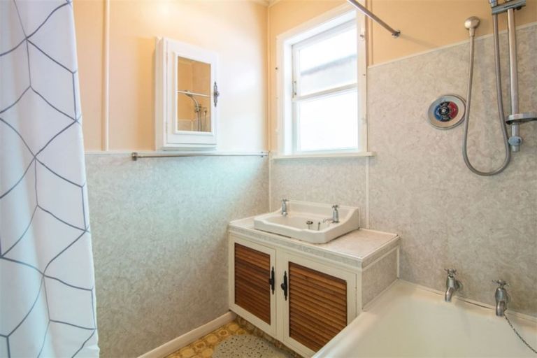 Photo of property in 41 Keir Crescent, Lansdowne, Masterton, 5810