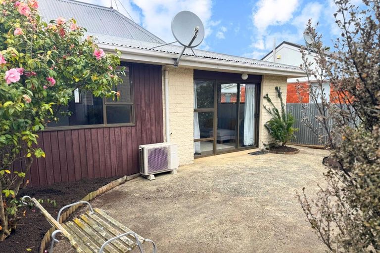 Photo of property in 43d Law Street, Caversham, Dunedin, 9012