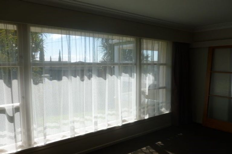 Photo of property in 196 Ngatai Road, Otumoetai, Tauranga, 3110