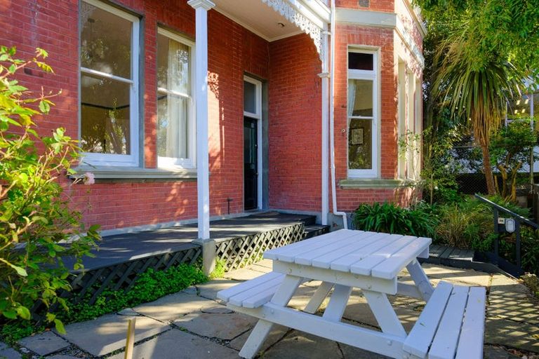 Photo of property in 56 Tennyson Street, Dunedin Central, Dunedin, 9016