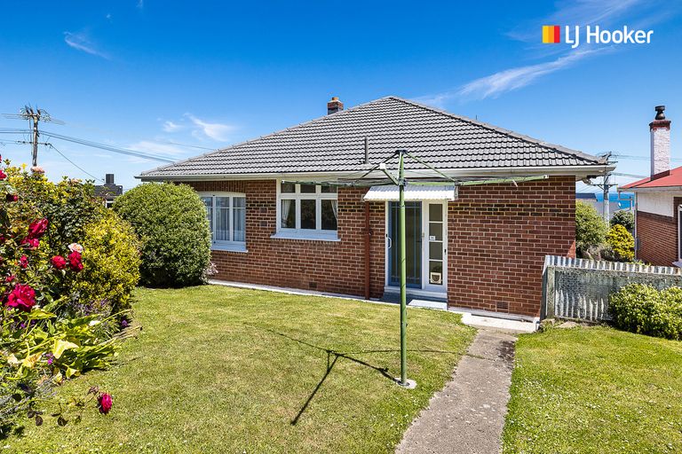Photo of property in 1 Spencer Street, Andersons Bay, Dunedin, 9013