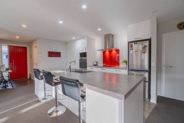 Photo of property in 25 Tawera Place, Te Anau, 9679