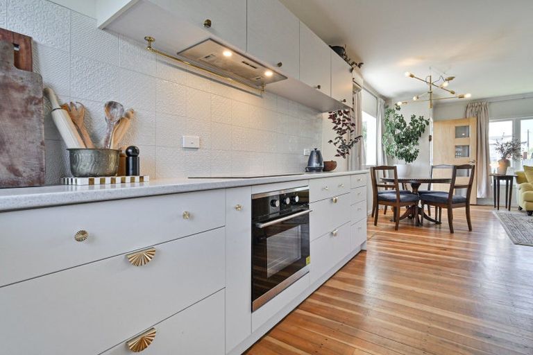 Photo of property in 1/204a Park Road South, Akina, Hastings, 4122