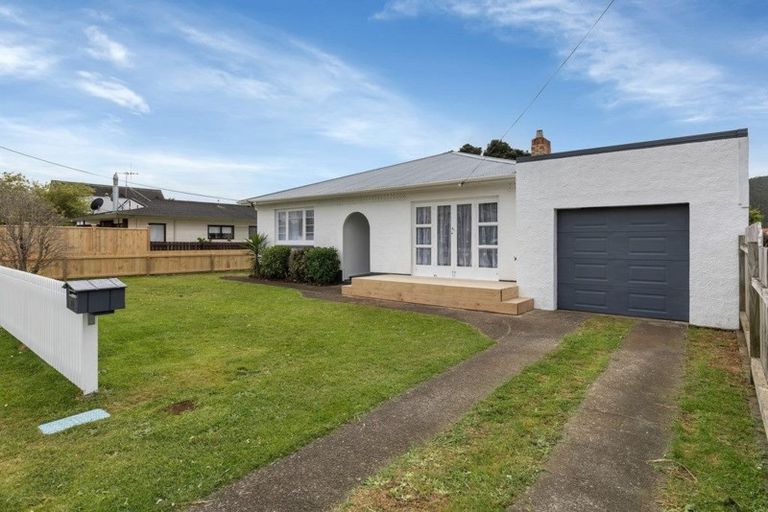 Photo of property in 22 Princes Street, Kensington, Whangarei, 0112