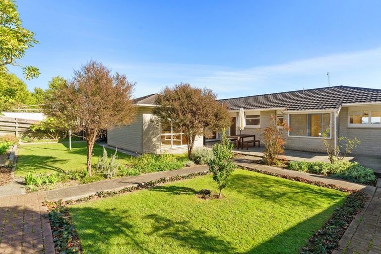 Photo of property in 109 Winara Avenue, Waikanae, 5036