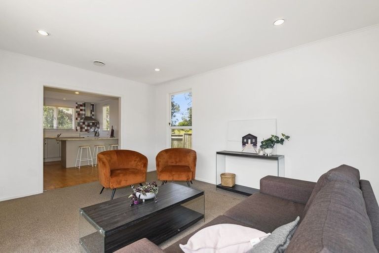 Photo of property in 87a Kawaha Point Road, Kawaha Point, Rotorua, 3010