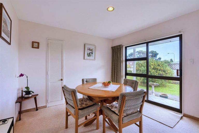Photo of property in 34 Oriwa Crescent, Otaki, 5512