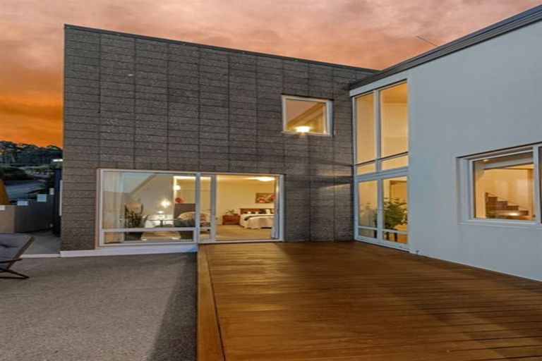 Photo of property in 92f Governors Bay Road, Cass Bay, Lyttelton, 8971