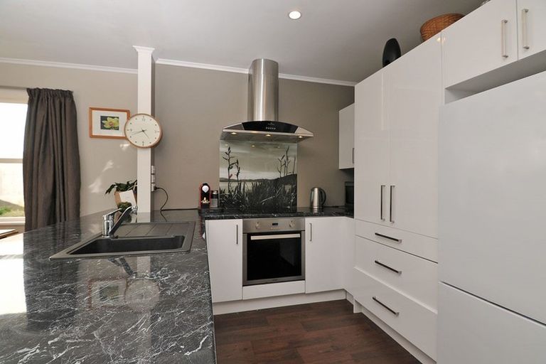 Photo of property in 3 Macaulay Street, Johnsonville, Wellington, 6037