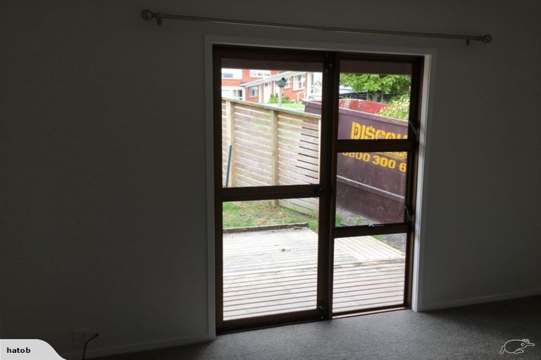 Photo of property in 2/15 Belle Vue Avenue, Northcote Point, Auckland, 0627