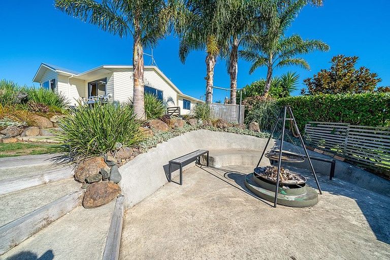 Photo of property in 66 Dean Road, Pokeno, 2471