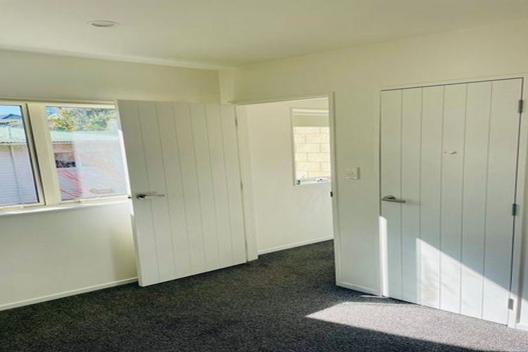 Photo of property in 30b Hororata Road, Hauraki, Auckland, 0622