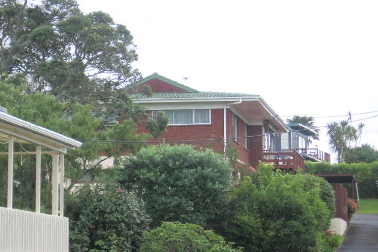 Photo of property in 1/47b Hastings Road, Mairangi Bay, Auckland, 0630