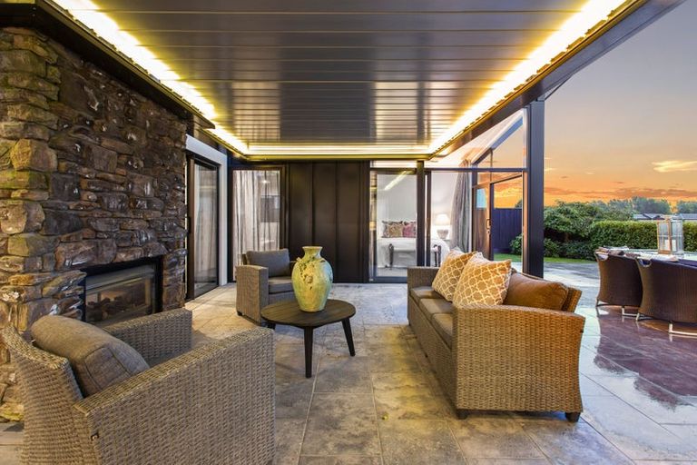 Photo of property in 9 Farrelly Place, Casebrook, Christchurch, 8051