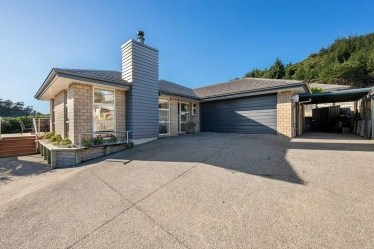 Photo of property in 114a Milton Terrace, Picton, 7220