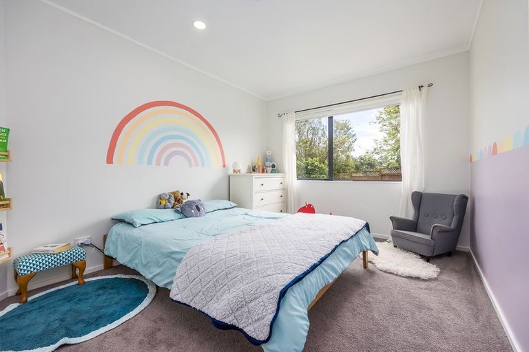 Photo of property in 2 Mizen Court, Torbay, Auckland, 0630