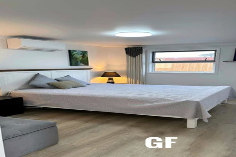 Photo of property in 25 Hobson Road, Lucas Heights, Auckland, 0632