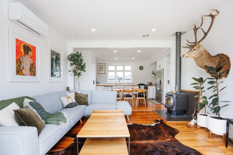 Photo of property in 143 Oxford Street, Ashhurst, 4810