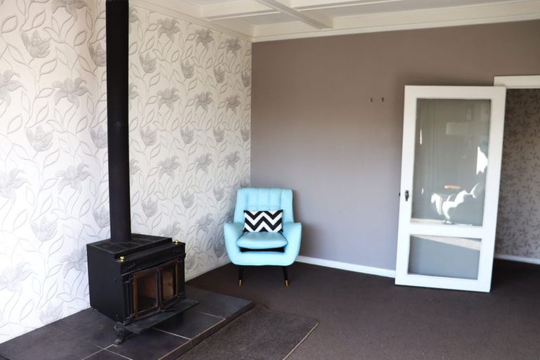 Photo of property in 2 Arthur Street, Holmes Hill, Oamaru, 9401