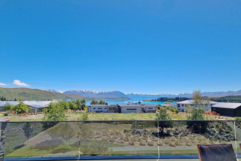 Photo of property in 16 Mistake Drive, Lake Tekapo, 7999
