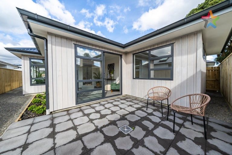 Photo of property in 10 Tarata Lane, Avalon, Lower Hutt, 5011