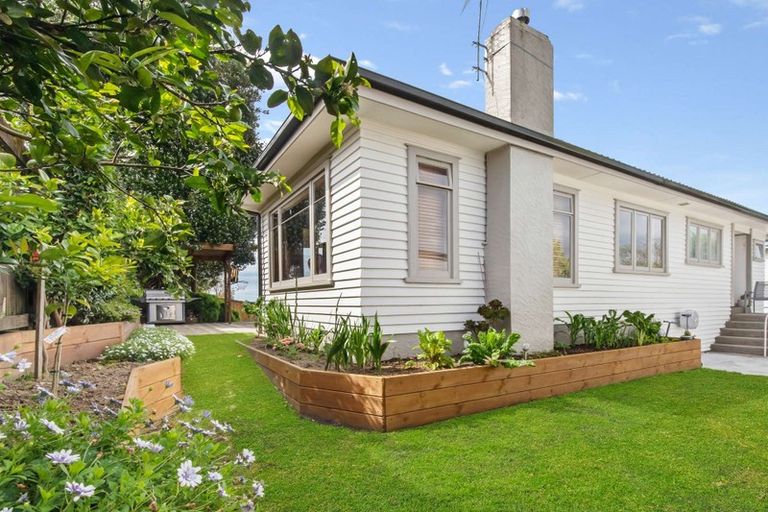 Photo of property in 146 Tuhikaramea Road, Dinsdale, Hamilton, 3204