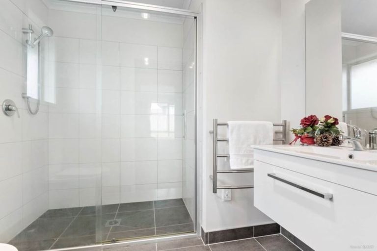 Photo of property in 96 Hillpark Drive, Pokeno, 2402