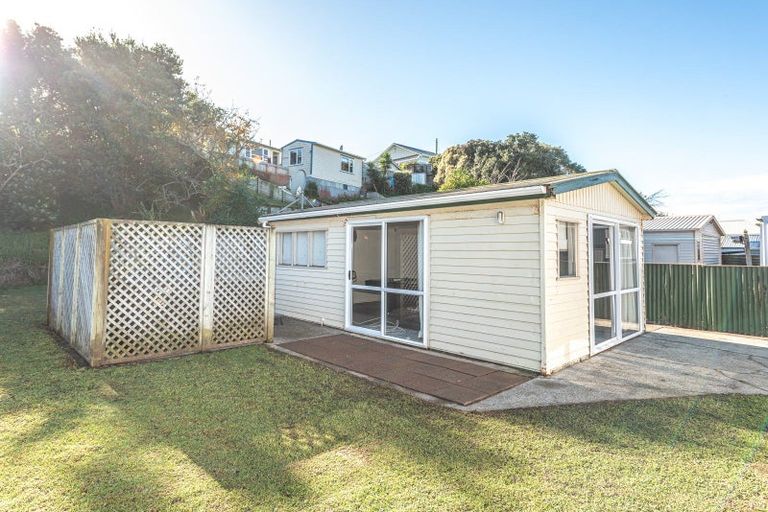 Photo of property in 25 Broadhead Avenue, Tawhero, Whanganui, 4501