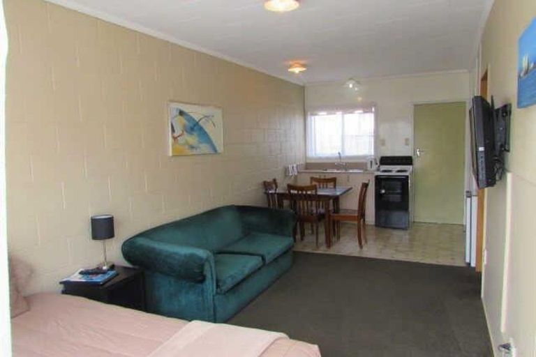 Photo of property in Anchor Lodge, 7 Roto Street, Tahunanui, Nelson, 7011