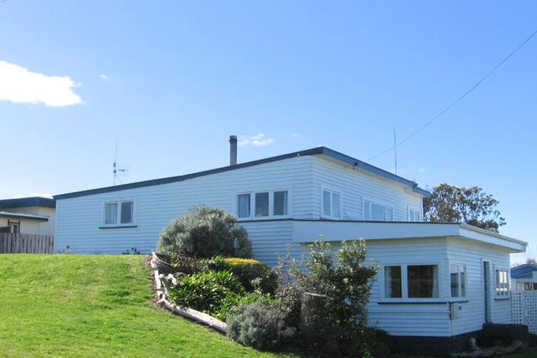 Photo of property in 5 Kennedy Street, Foxton Beach, Foxton, 4815