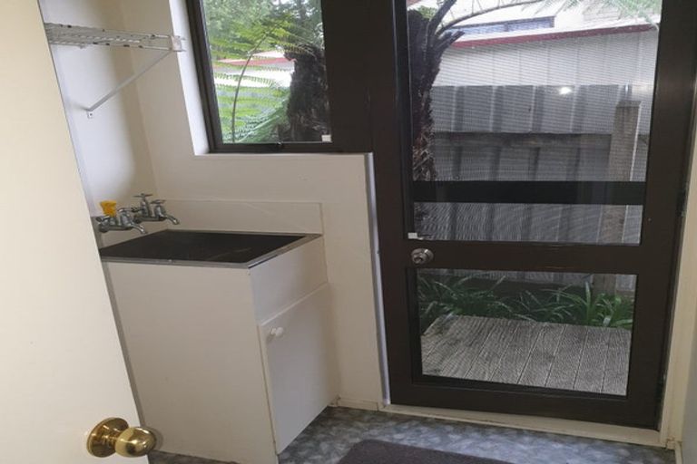 Photo of property in 15a Churchill Terrace, Waiuku, 2123